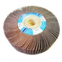 Wooden centre flap wheel 6'' x 2''